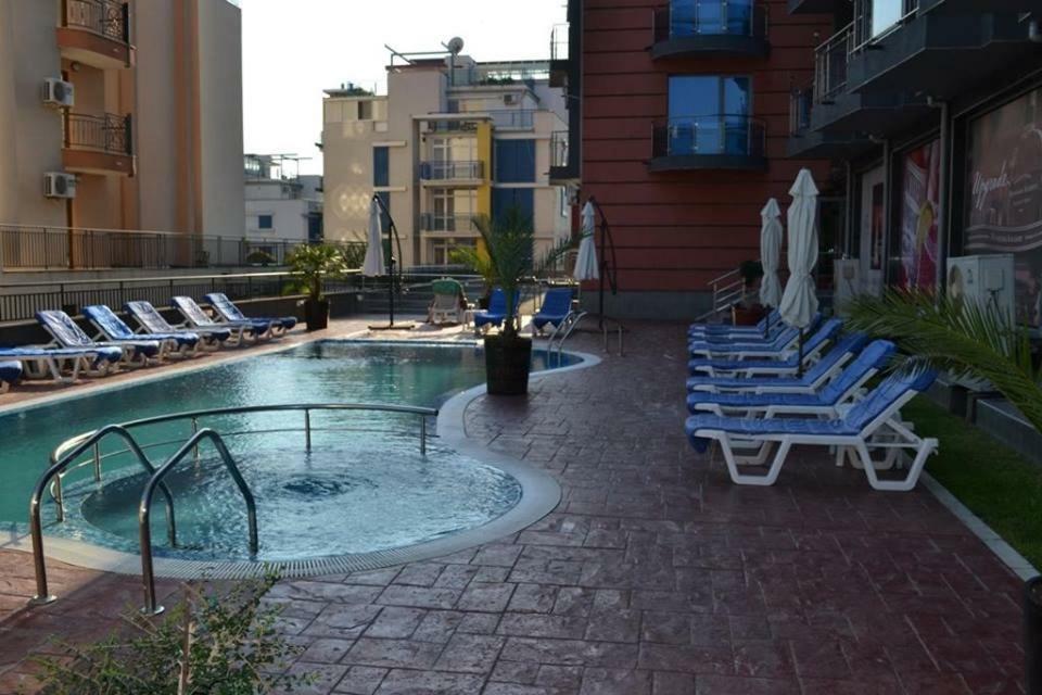 Апартамент Cacao Residence Sunny Beach Exterior foto